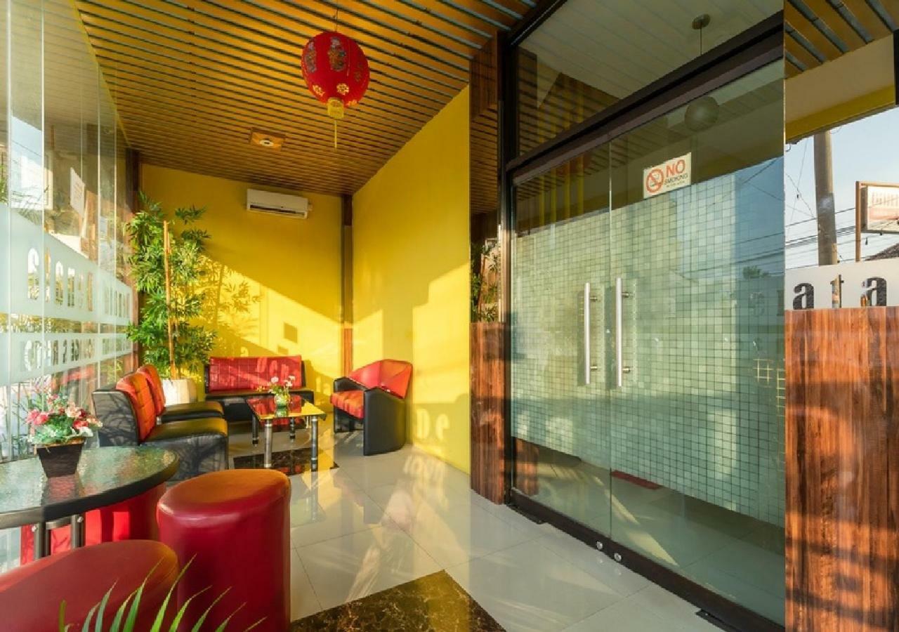 Hotel Domino Palembang Kültér fotó